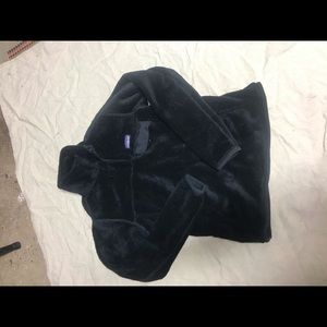 Patagonia sweater black